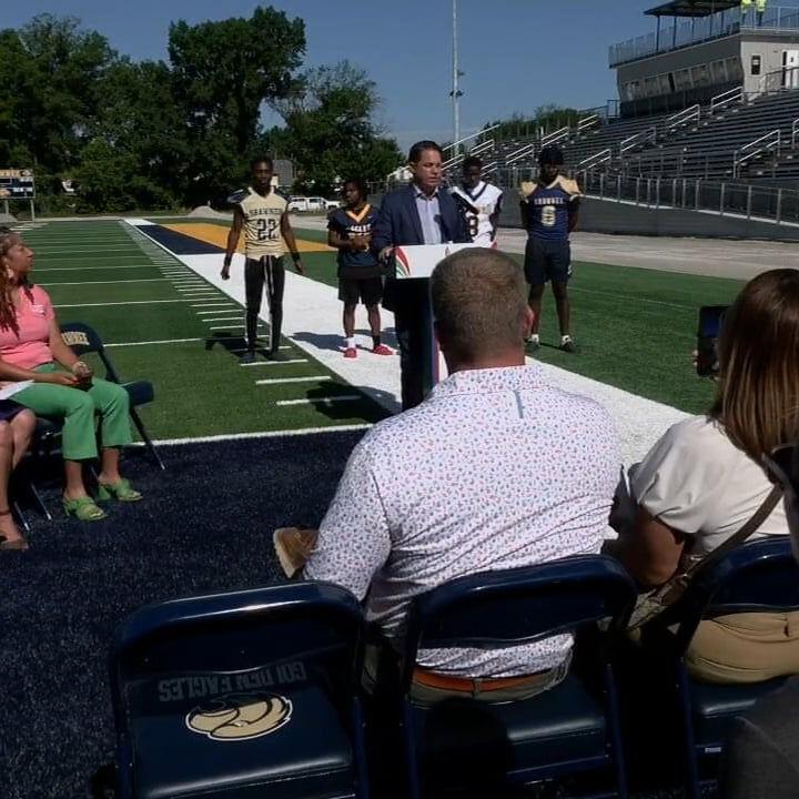 JCPS unveils Academy@Shawnee's new turf football field